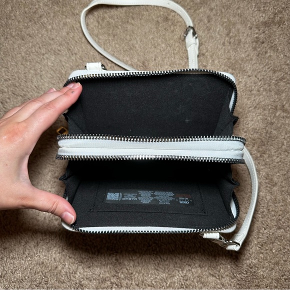 EUC Double Zip Crossbody Bag - Picture 5 of 5